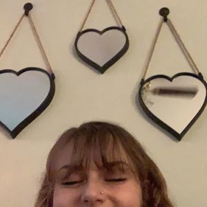 Meet your Posher, Leah